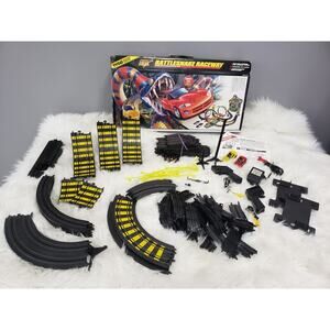 READ INCOMPLETE Tyco Rattlesnake Raceway Track Slot‎ Car Set Box 440 X2